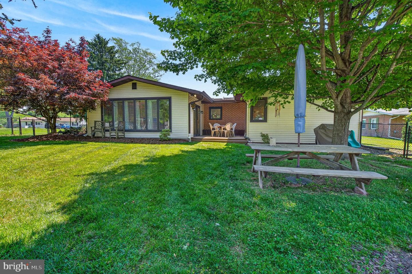 112 W Heather Road photo 46
