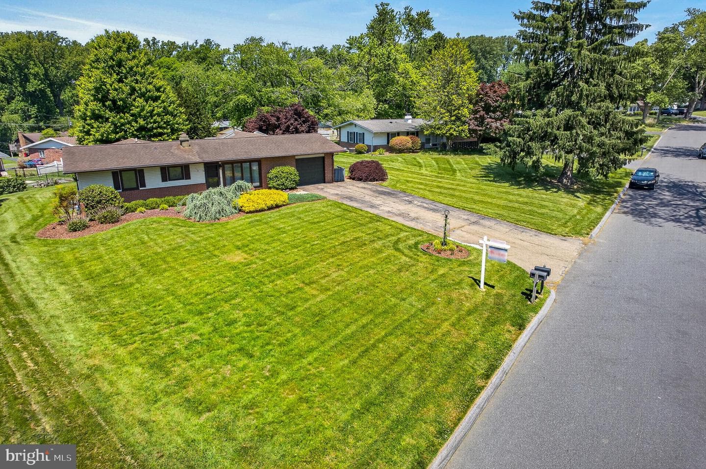 112 W Heather Road photo 48