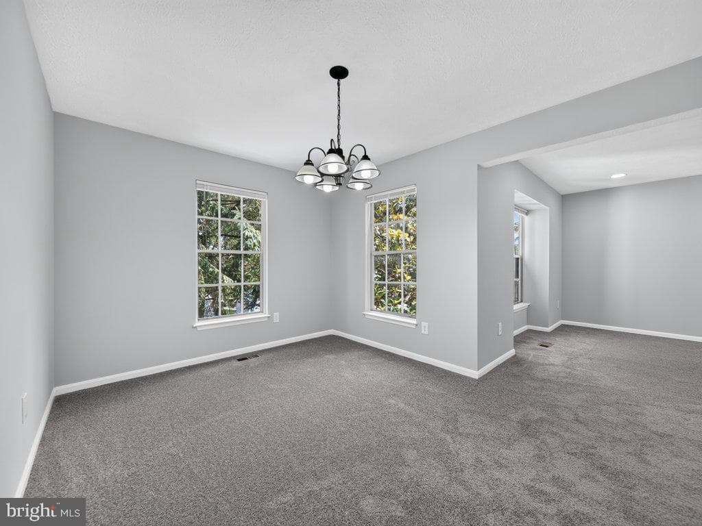 801 High Plain Dr photo 22