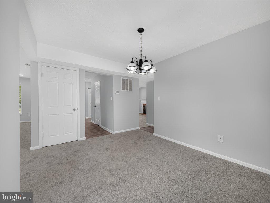 801 High Plain Dr photo 23