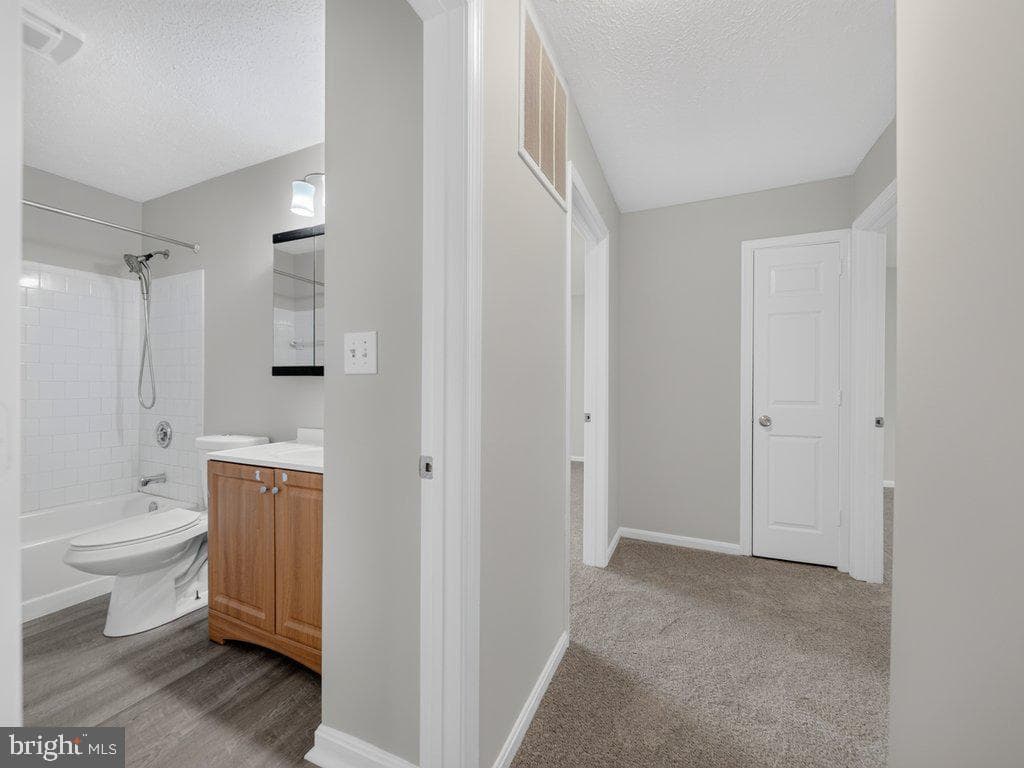 801 High Plain Dr photo 38
