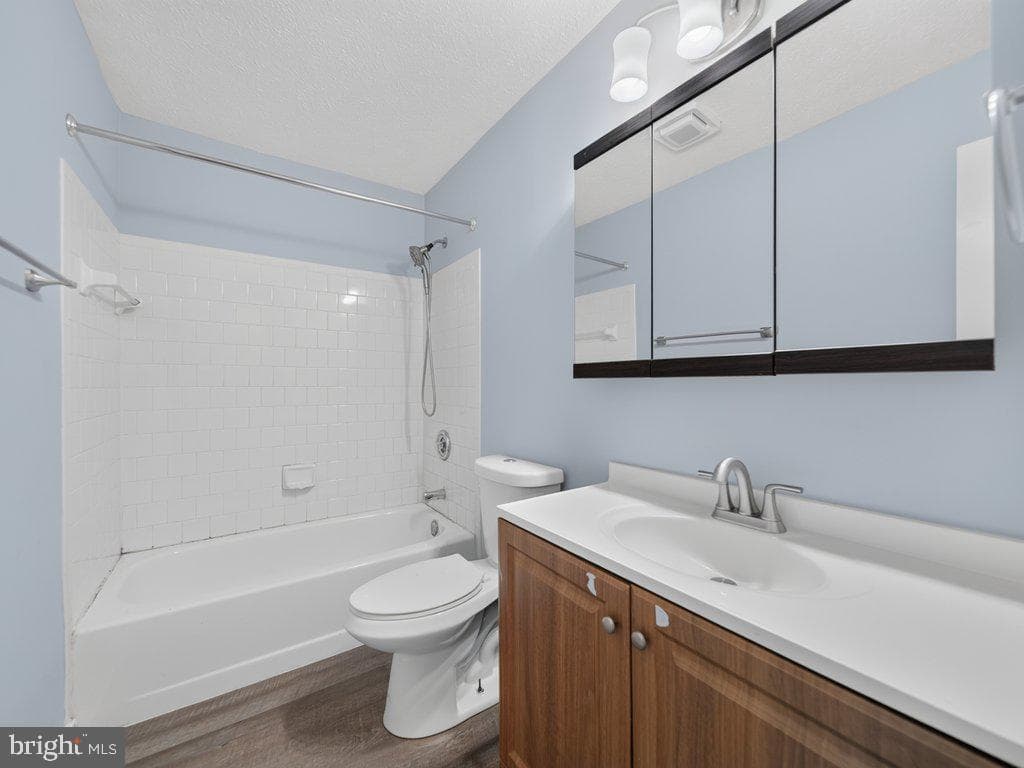801 High Plain Dr photo 39