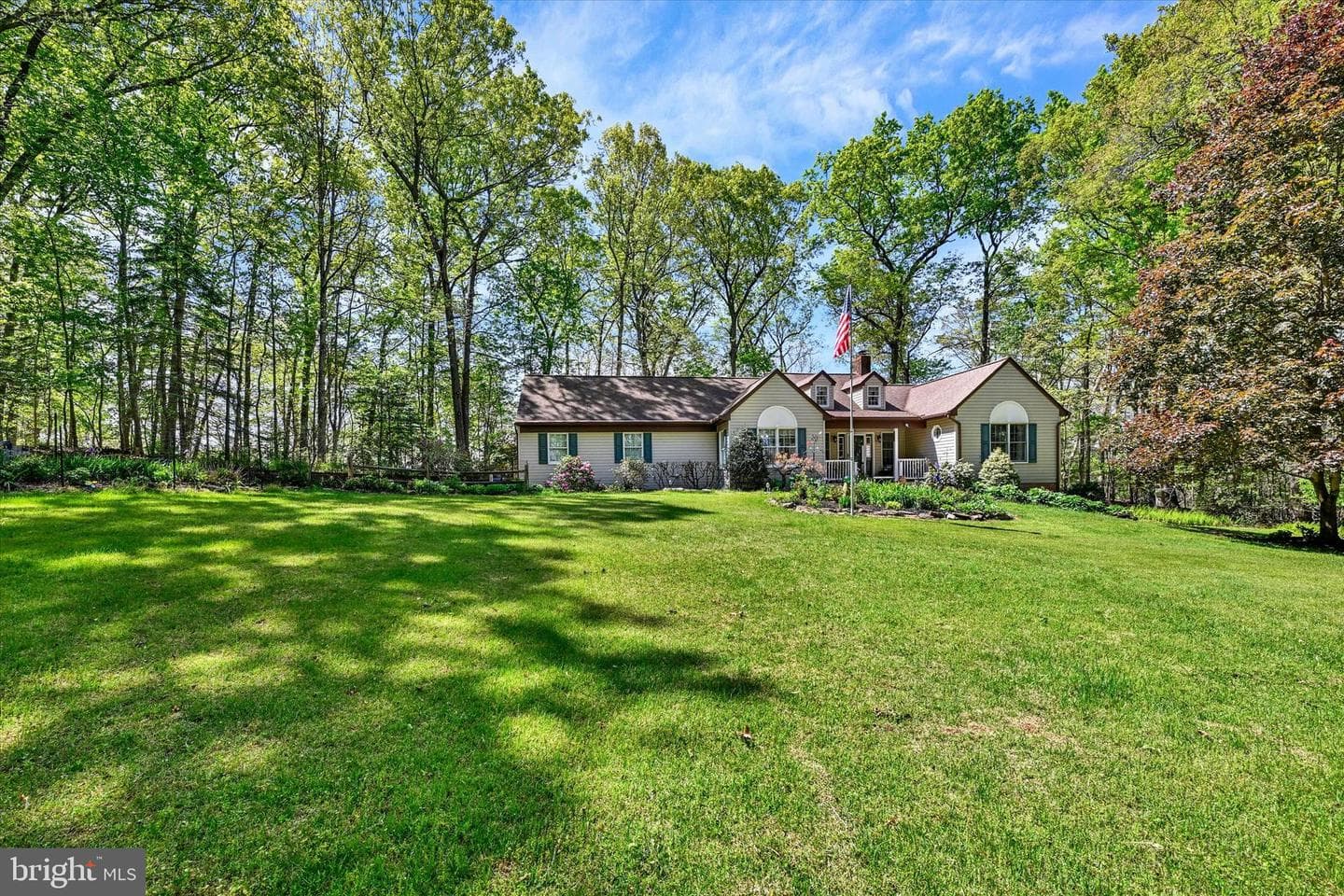 3213 Green Road, White Hall