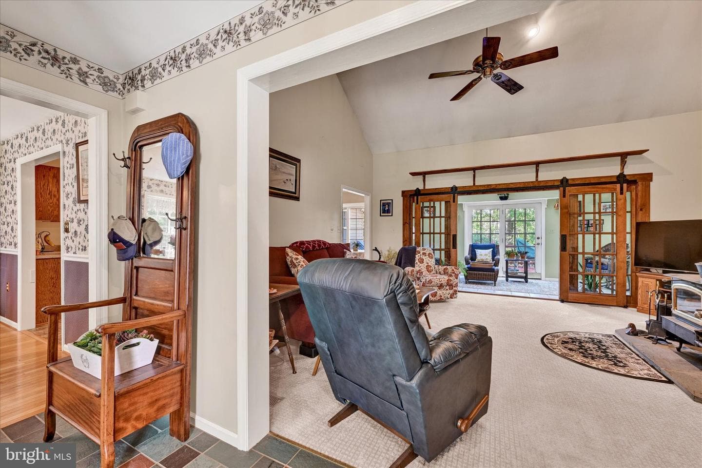 3213 Green Road photo 4