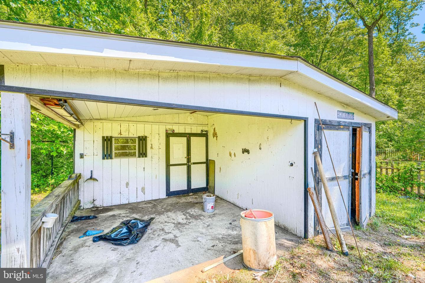 2615 Thornberry Drive photo 5