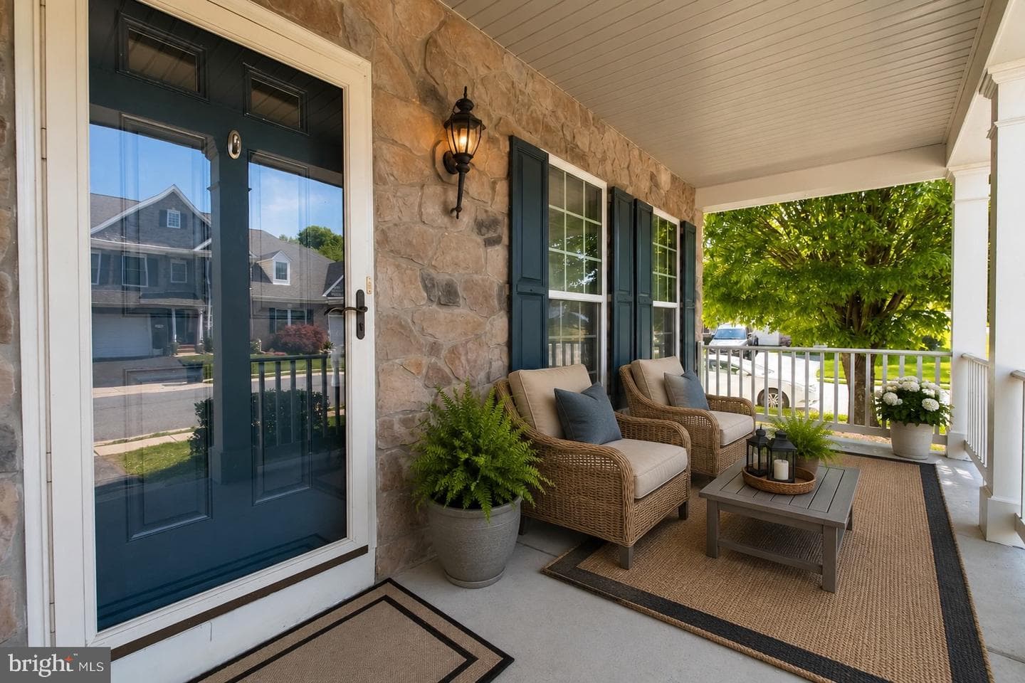107 Steed Lane photo 3