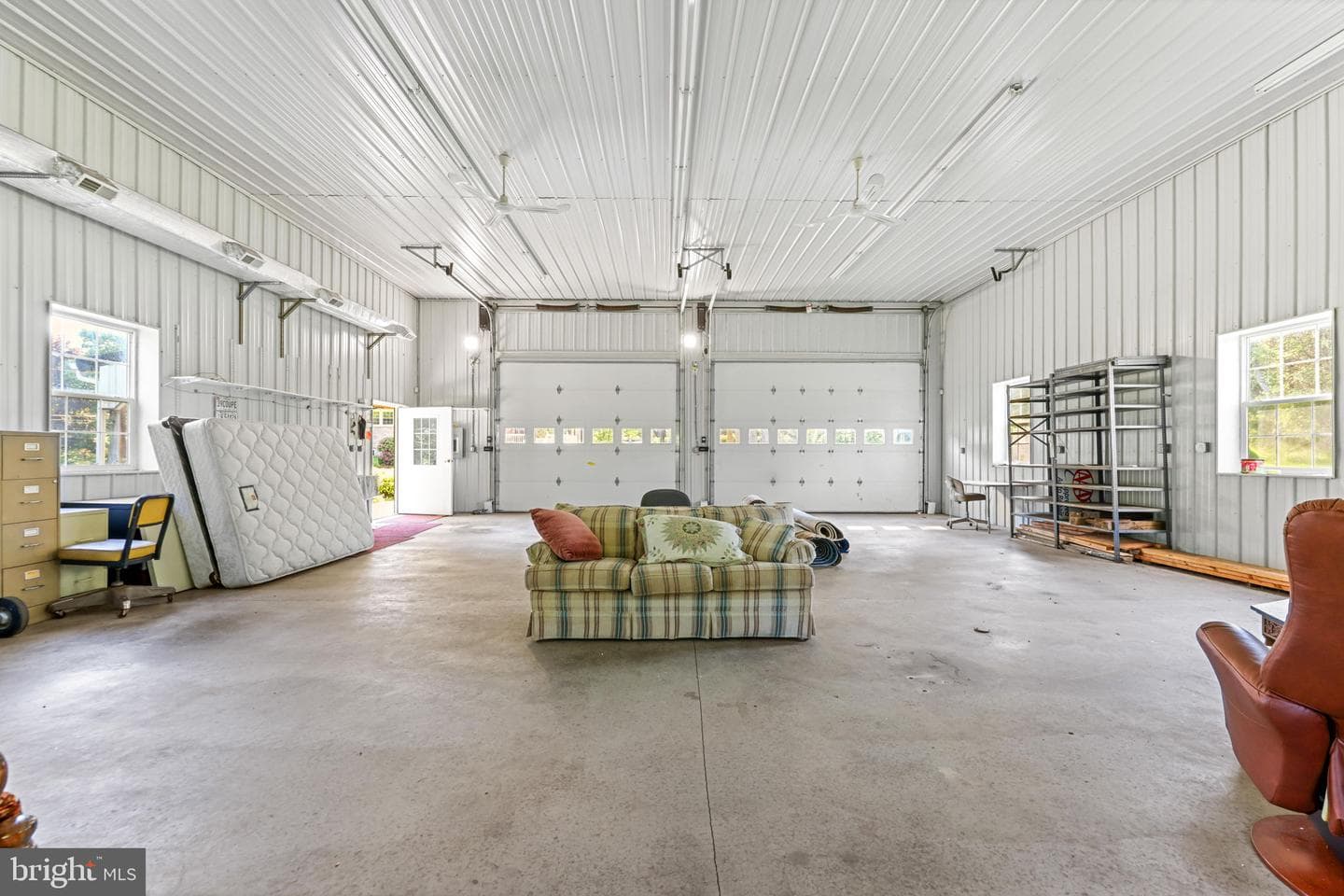 2401 Putnam Road photo 37