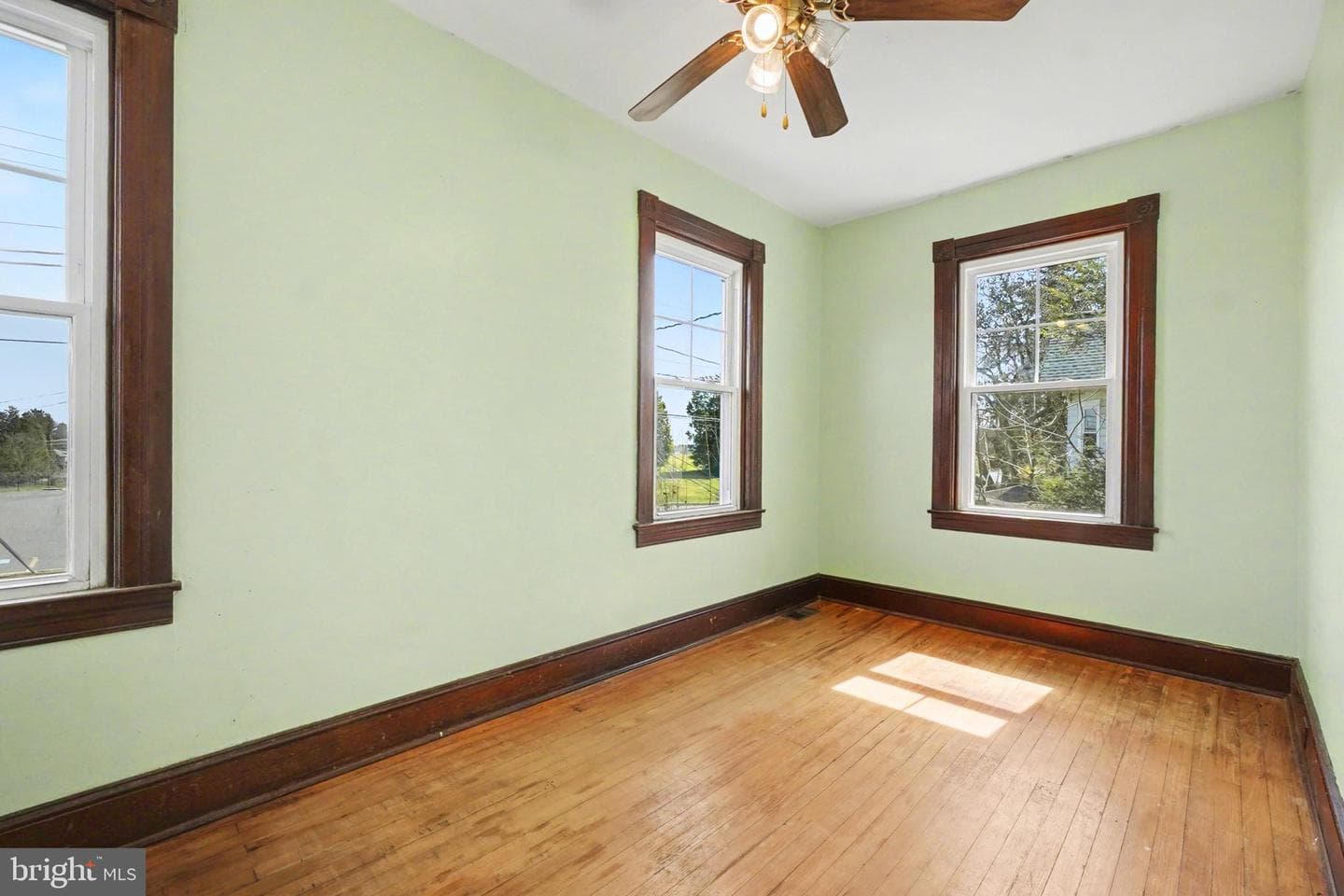 2322 Rock Spring Road photo 31
