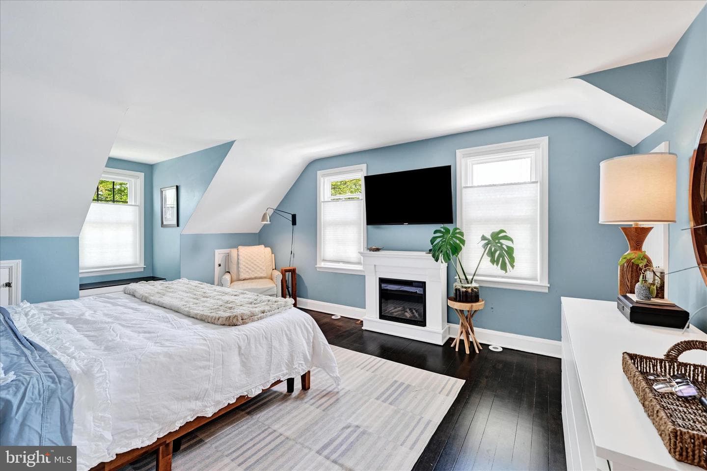221 Thomas Street photo 20