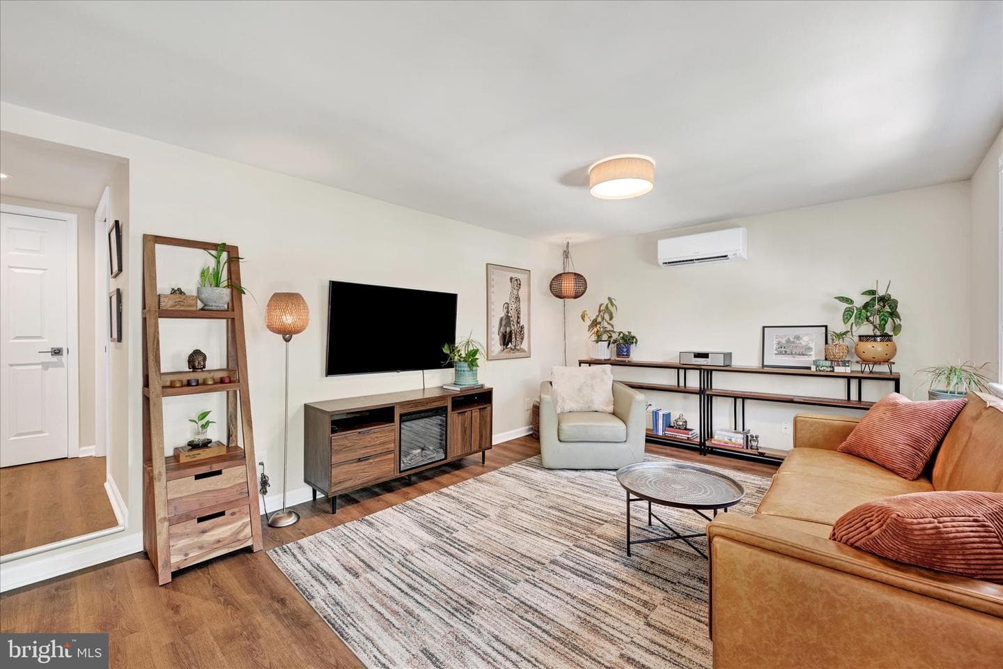 221 Thomas Street photo 33
