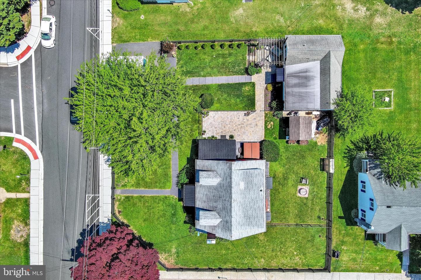 221 Thomas Street photo 44