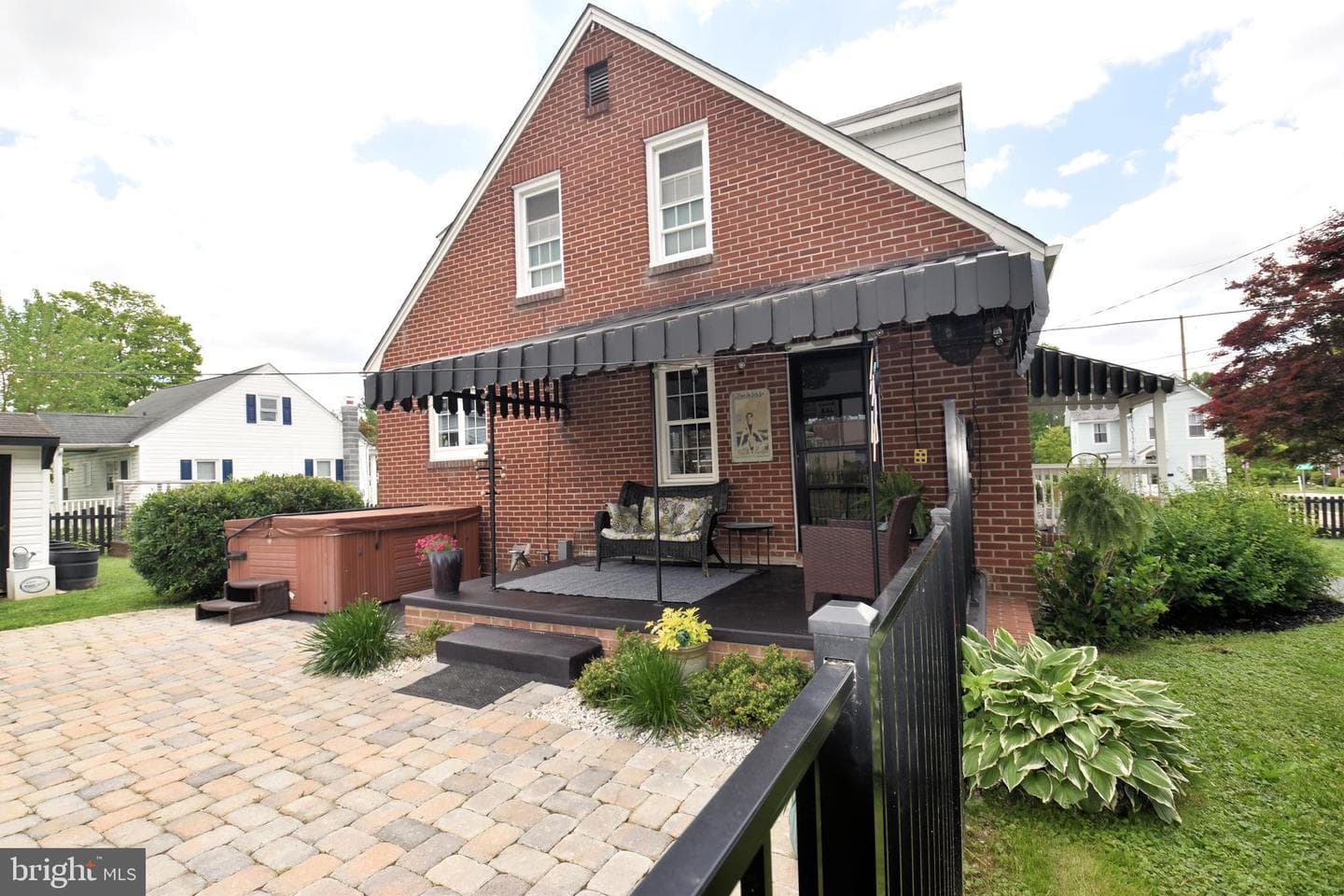 221 Thomas Street photo 49