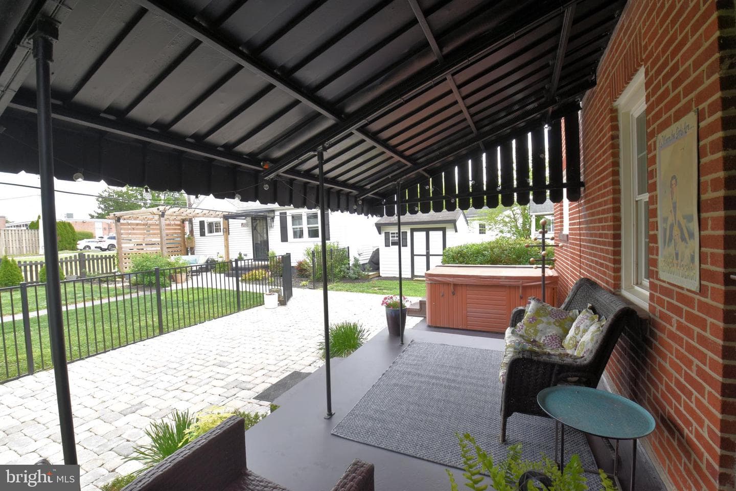 221 Thomas Street photo 50