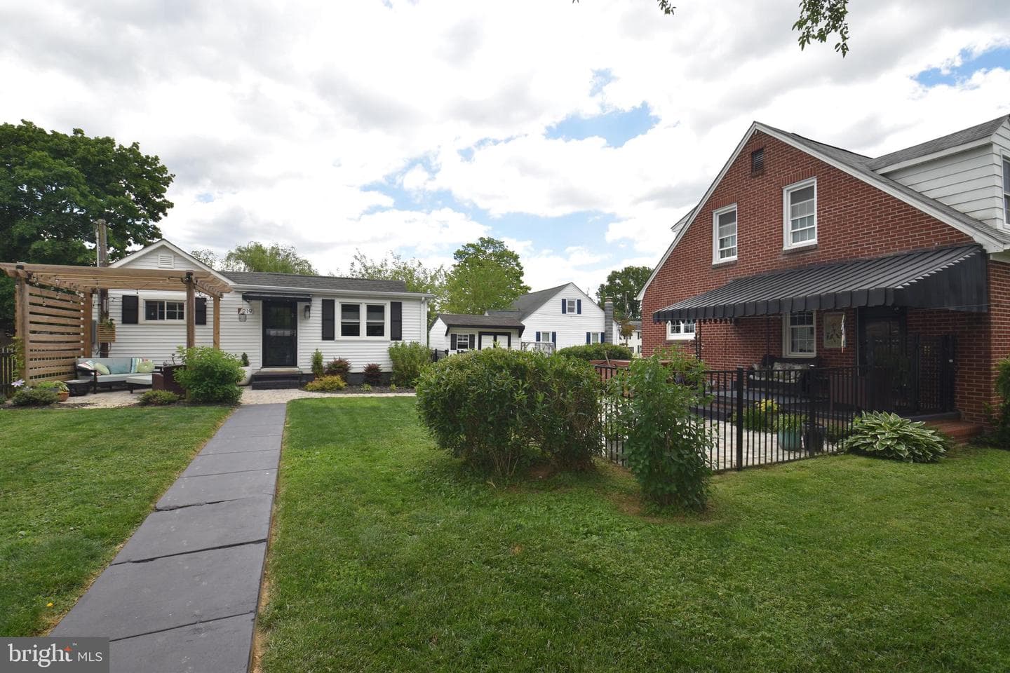 221 Thomas Street photo 51