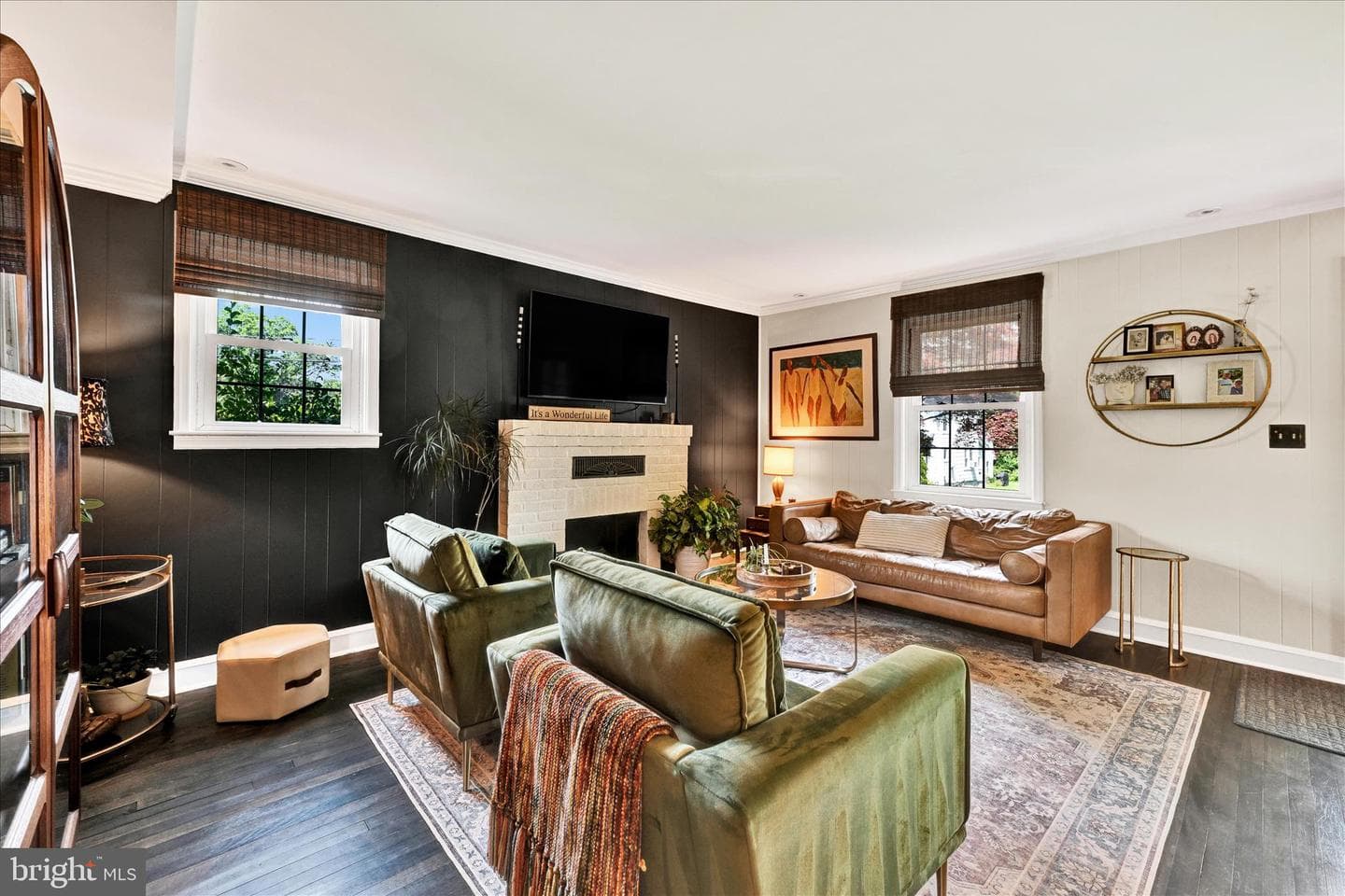 221 Thomas Street photo 8
