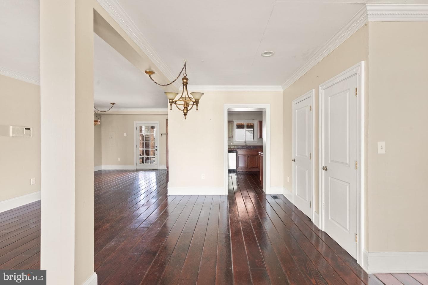 726 Green Street photo 10