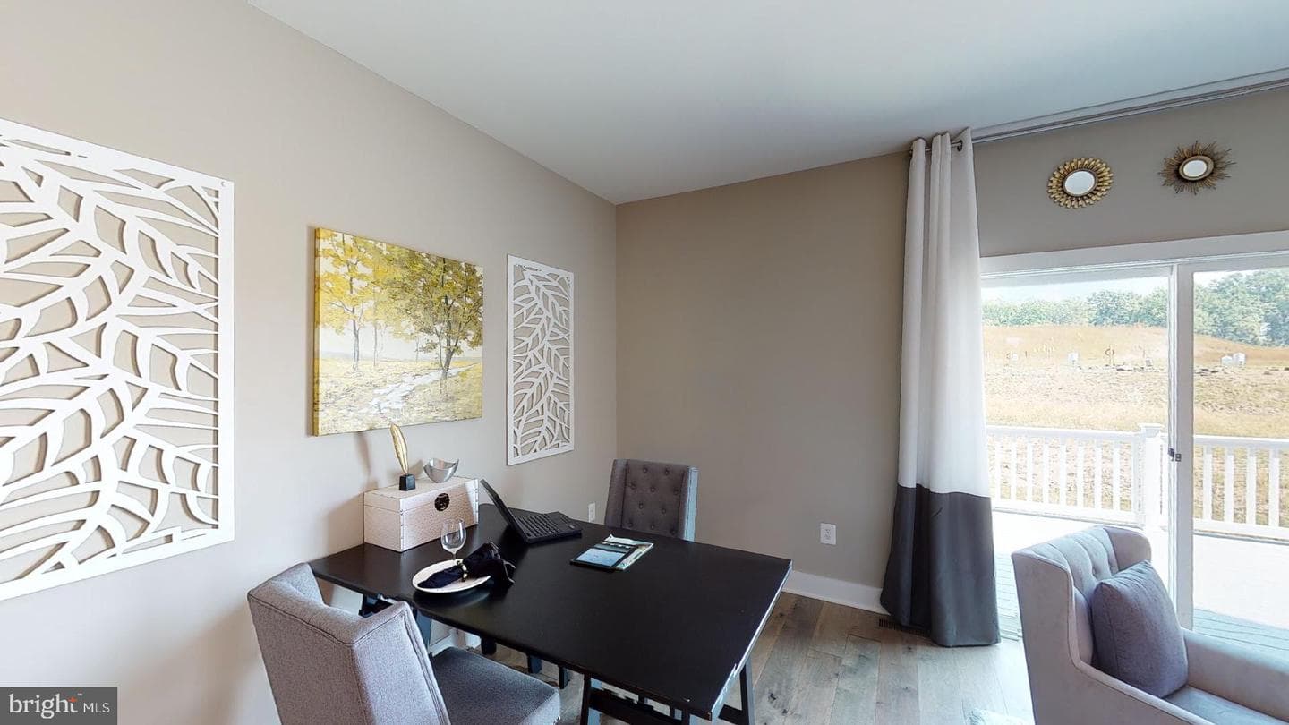 2308 Bell'S Tower Court photo 27