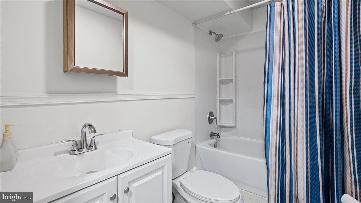 128 King James Circle photo 35