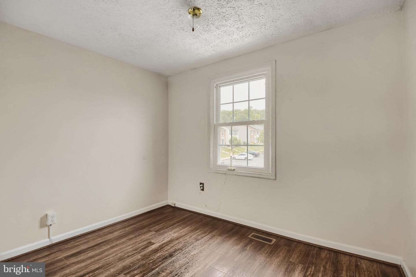 3234 Split Oak Court photo 13