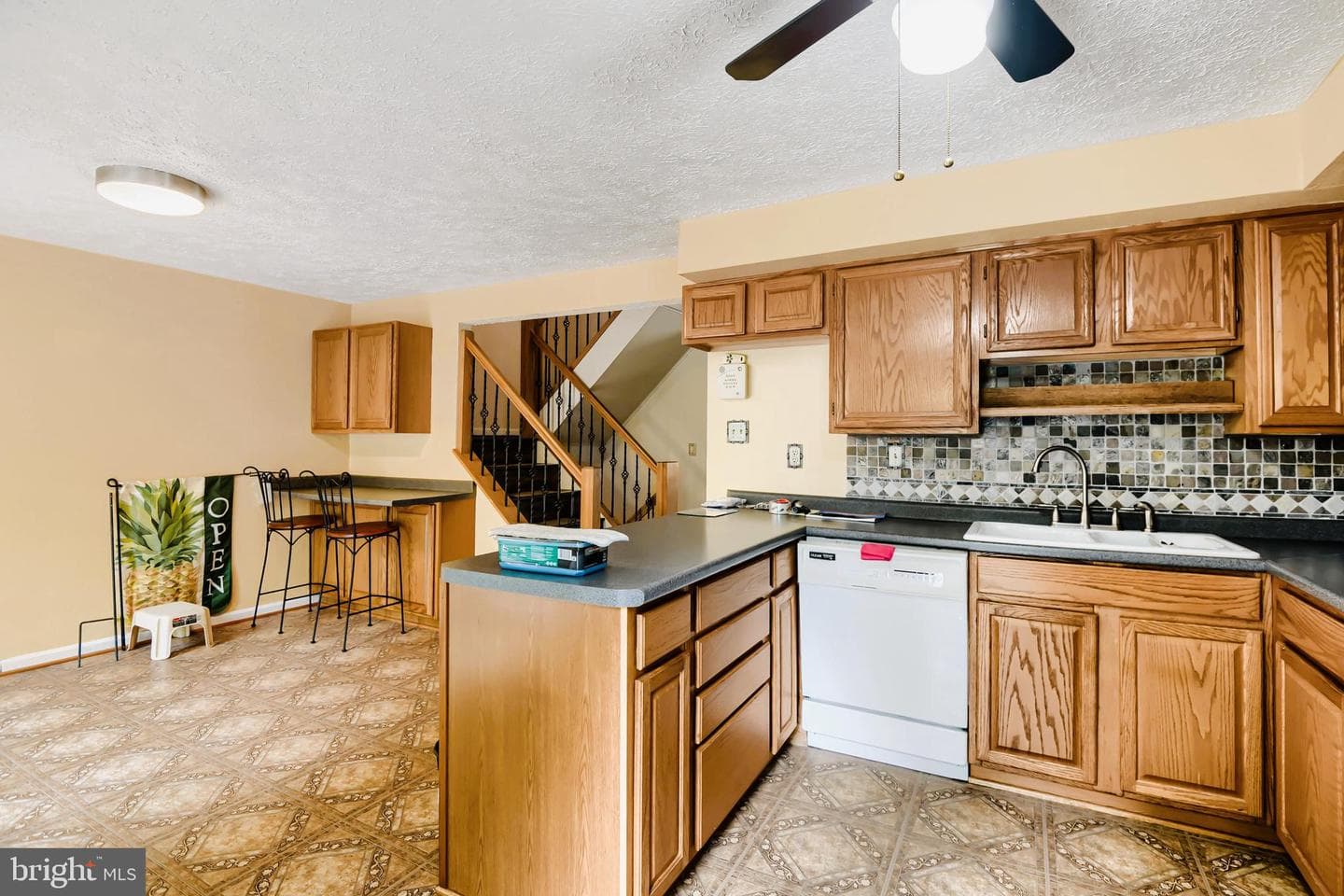 3234 Split Oak Court photo 5
