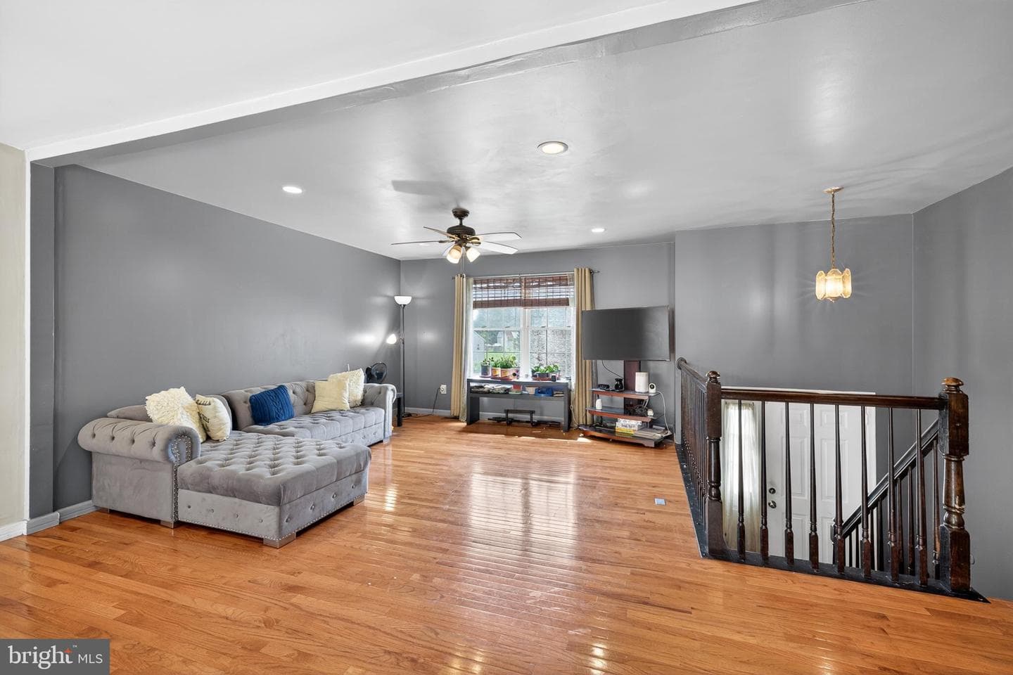 760 Cambridge Avenue photo 10