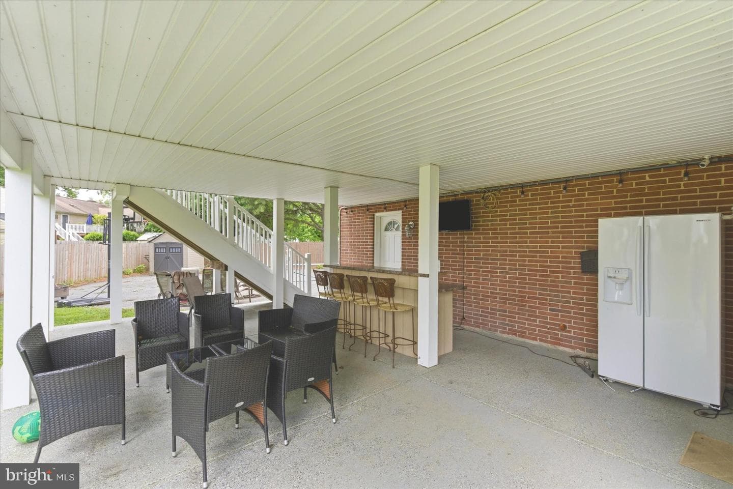 602 Monterey Court photo 37