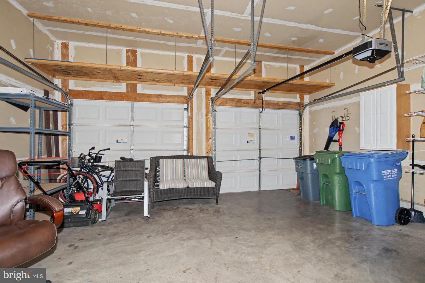 2913 Airdrie Avenue photo 86