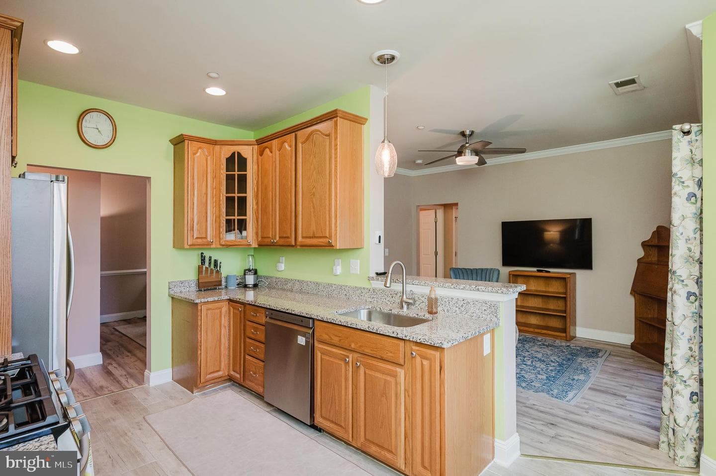 1603 Martha Court #101 photo 17