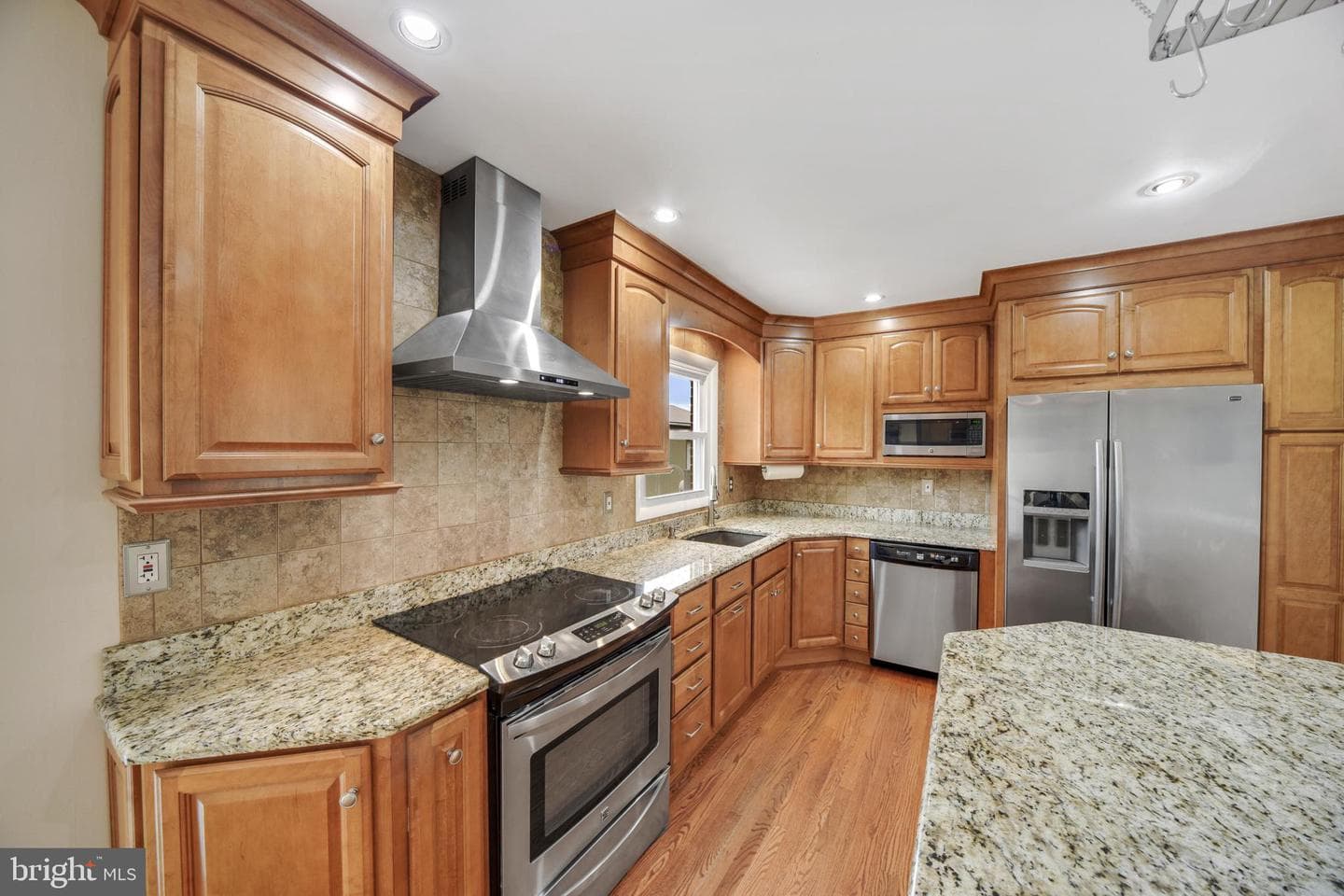 304 Timothy Drive photo 10