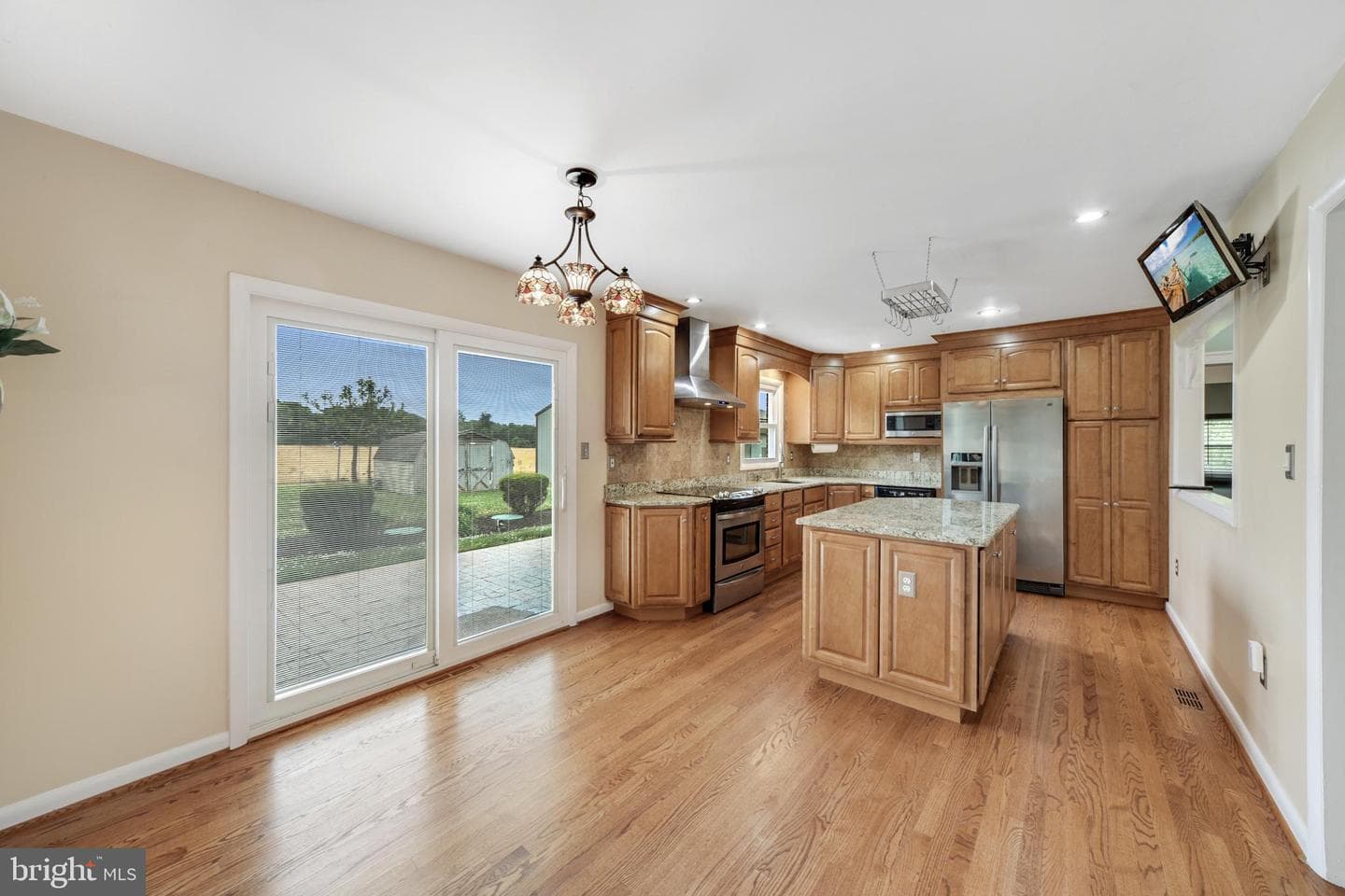 304 Timothy Drive photo 5