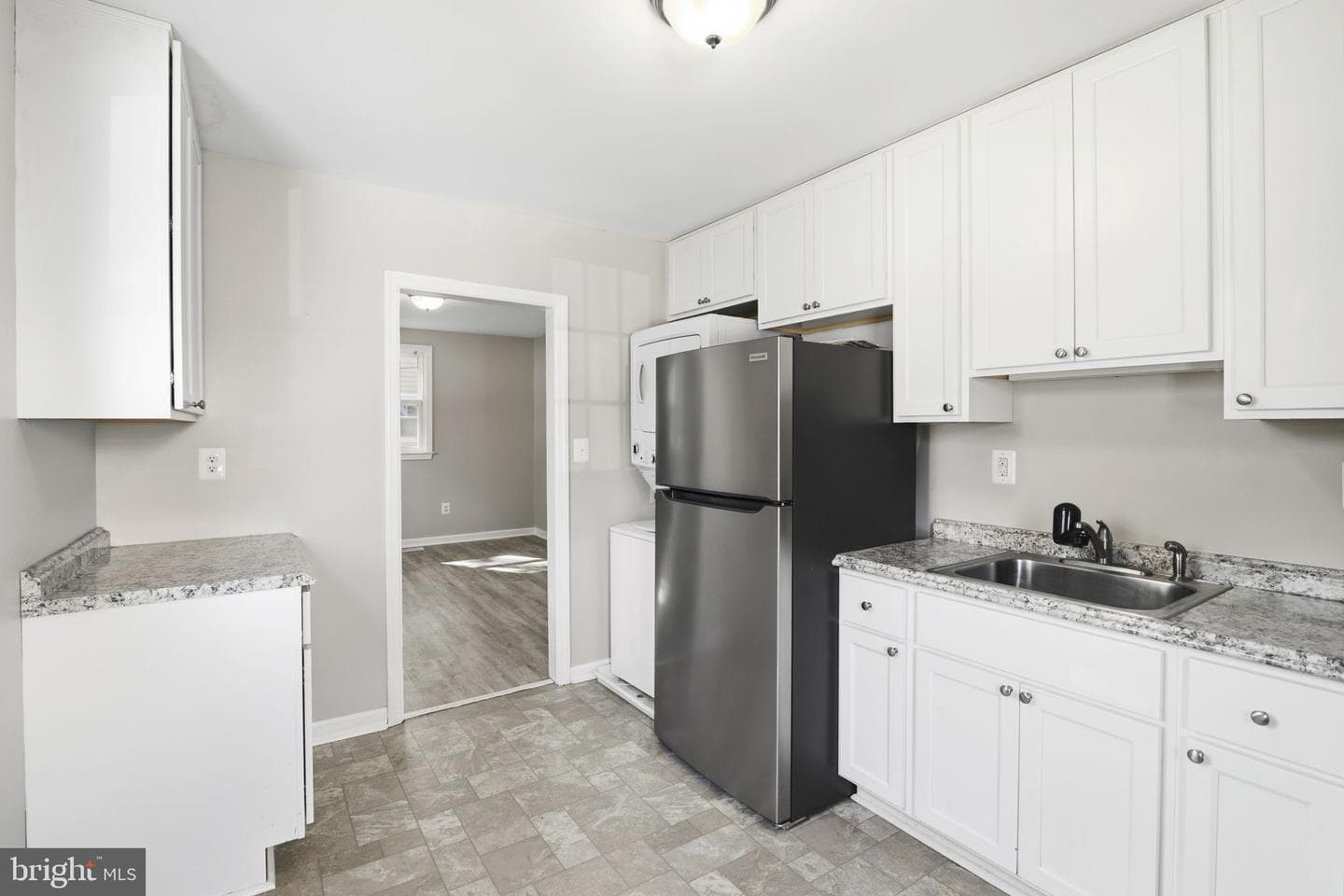 166 Bannister Ave photo 8