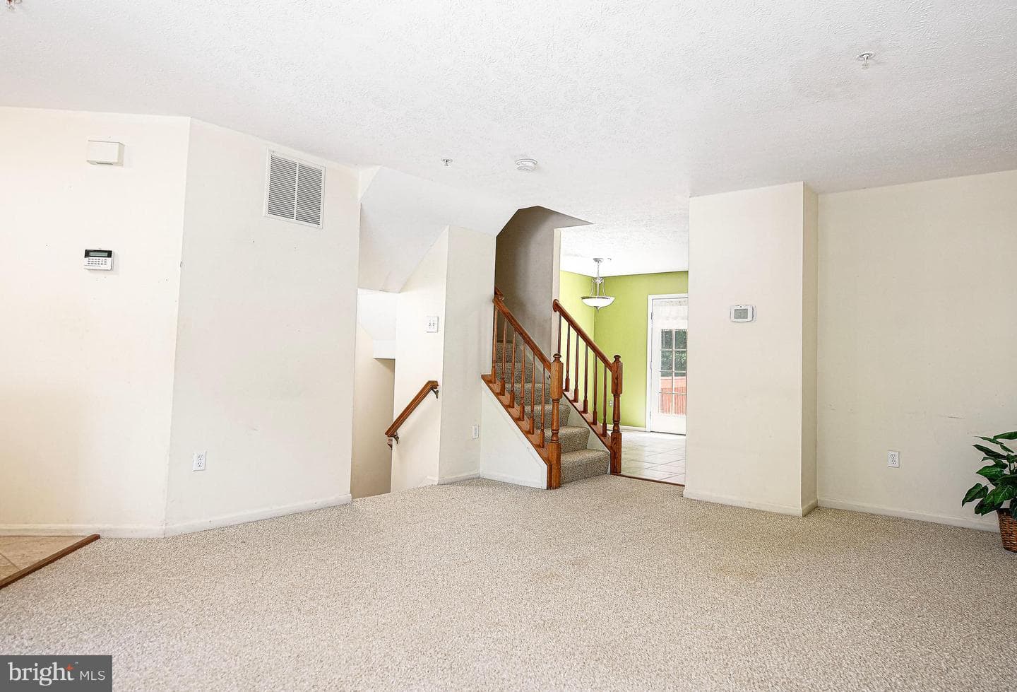 405 Ashton Lane photo 14