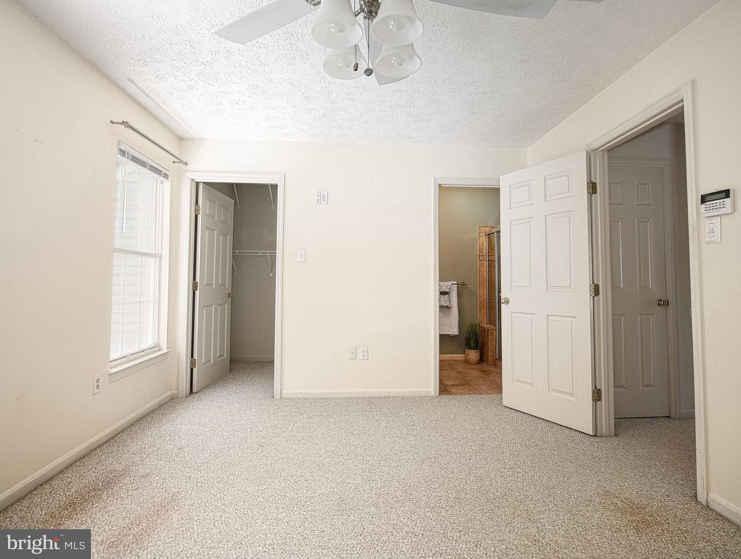 405 Ashton Lane photo 16