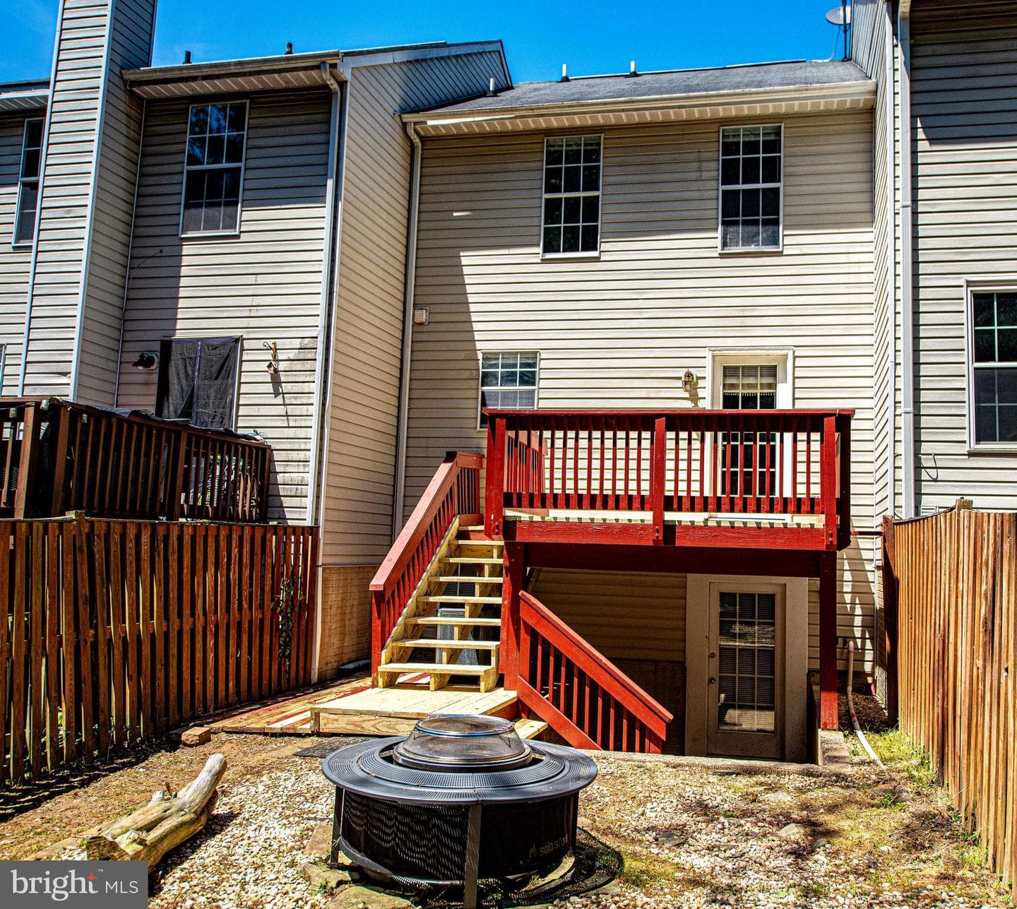 405 Ashton Lane photo 29