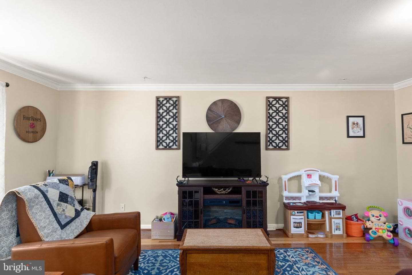 2197 Cantley Court photo 4
