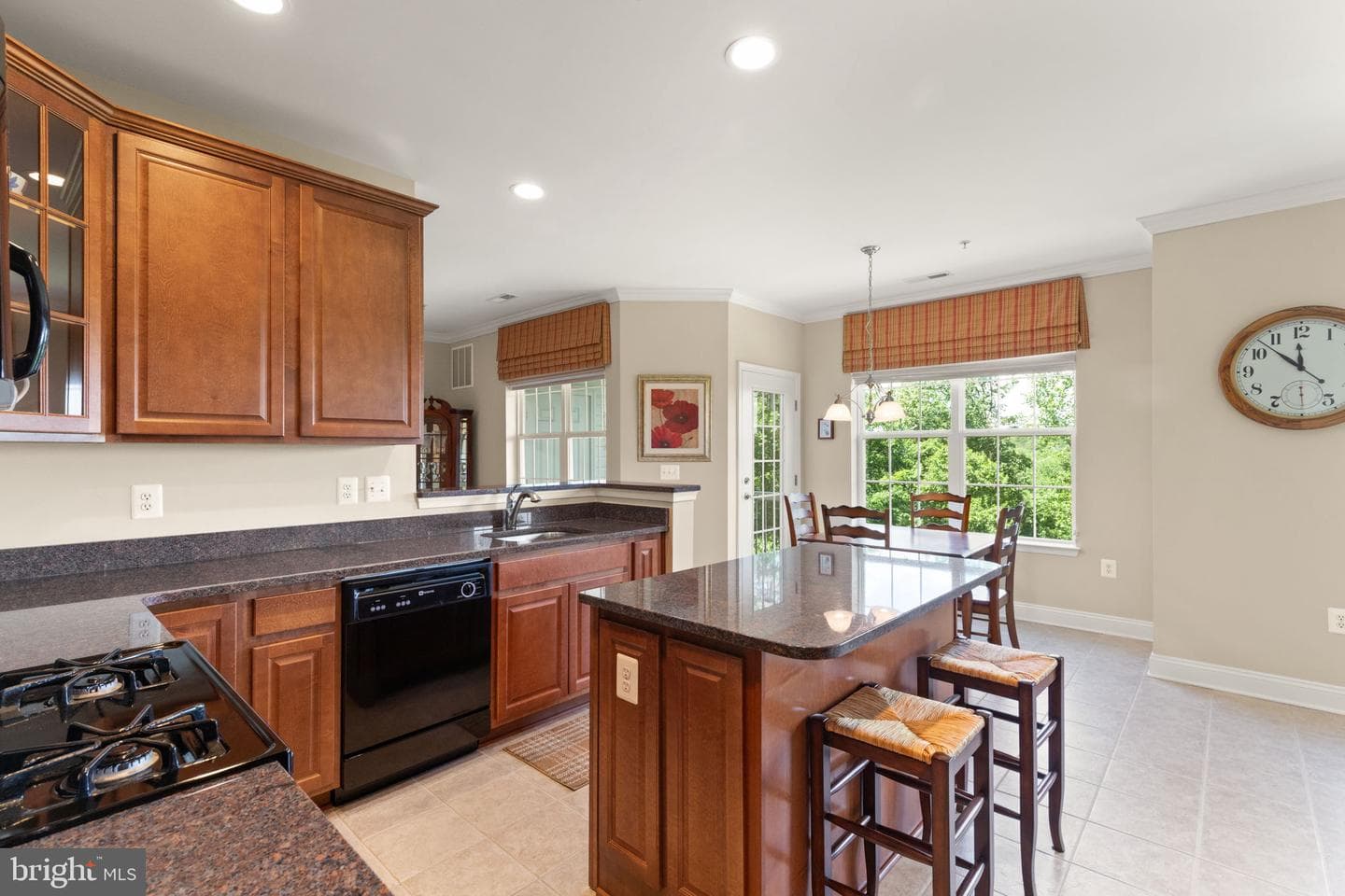 1813 Selvin Drive #303 photo 15