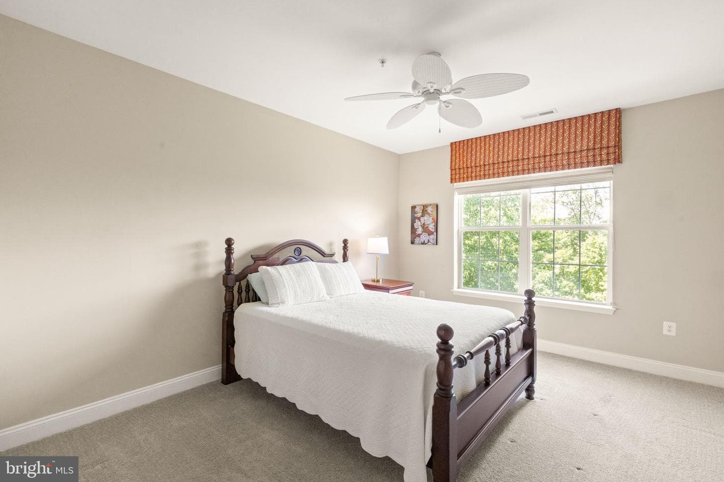 1813 Selvin Drive #303 photo 16