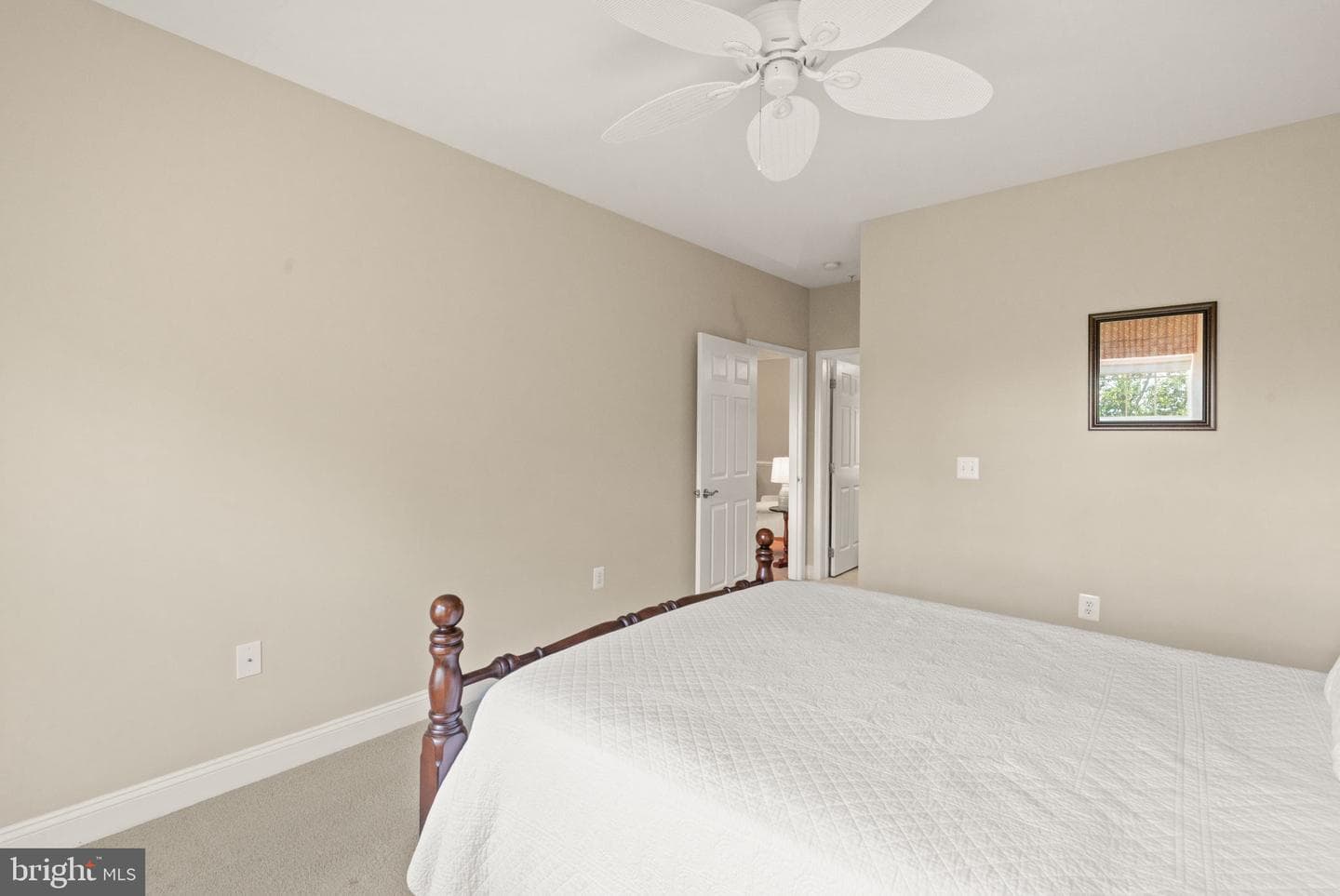 1813 Selvin Drive #303 photo 17