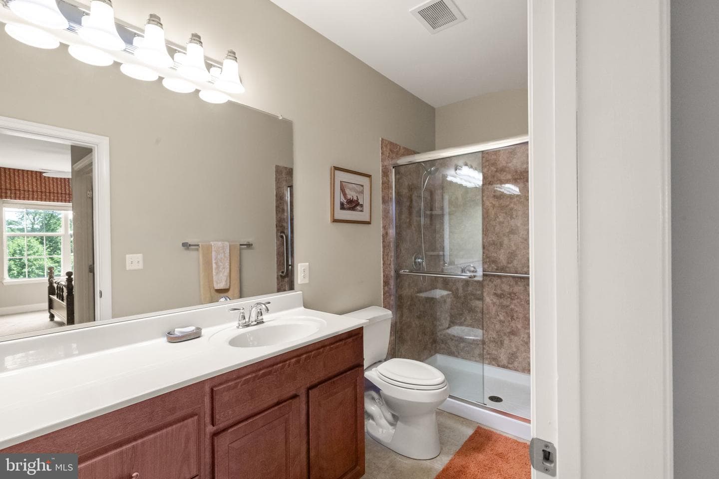 1813 Selvin Drive #303 photo 19
