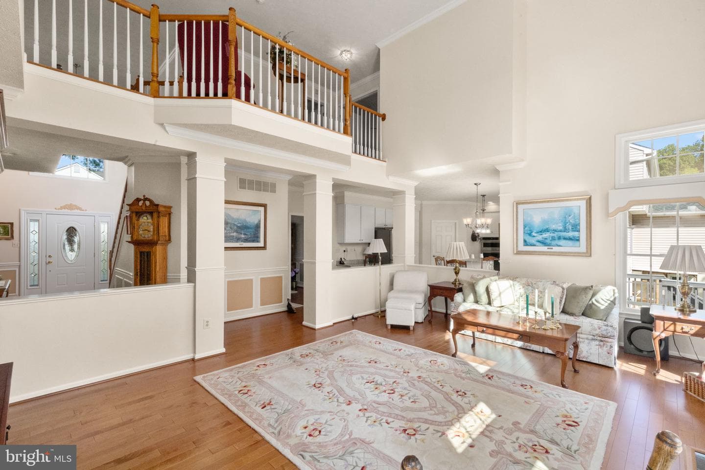 612 Loring Avenue photo 11
