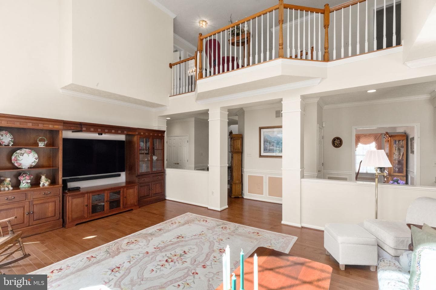 612 Loring Avenue photo 12