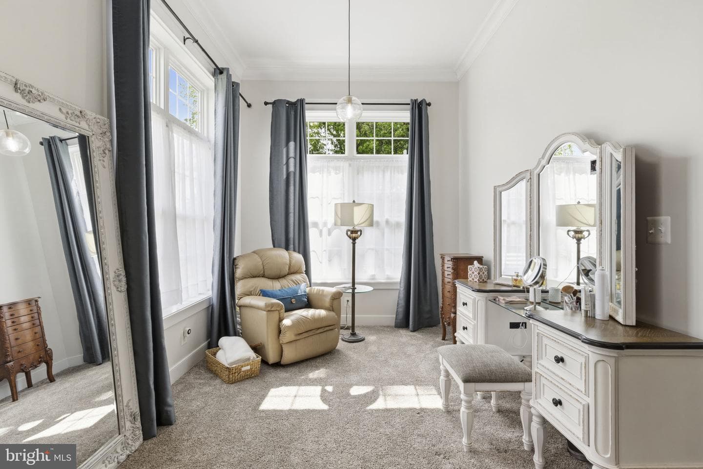 201 Man O War Place photo 22