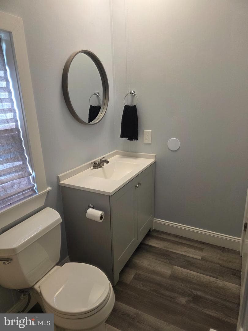 1824 Emily Drive photo 17