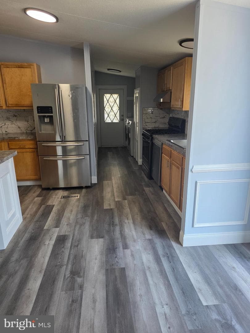 1824 Emily Drive photo 7