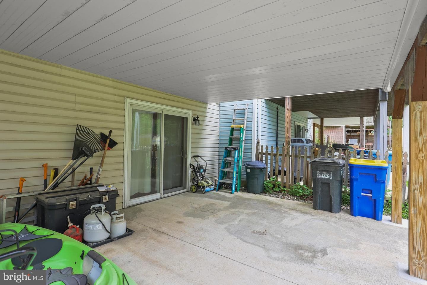 1403 Landis Circle photo 35