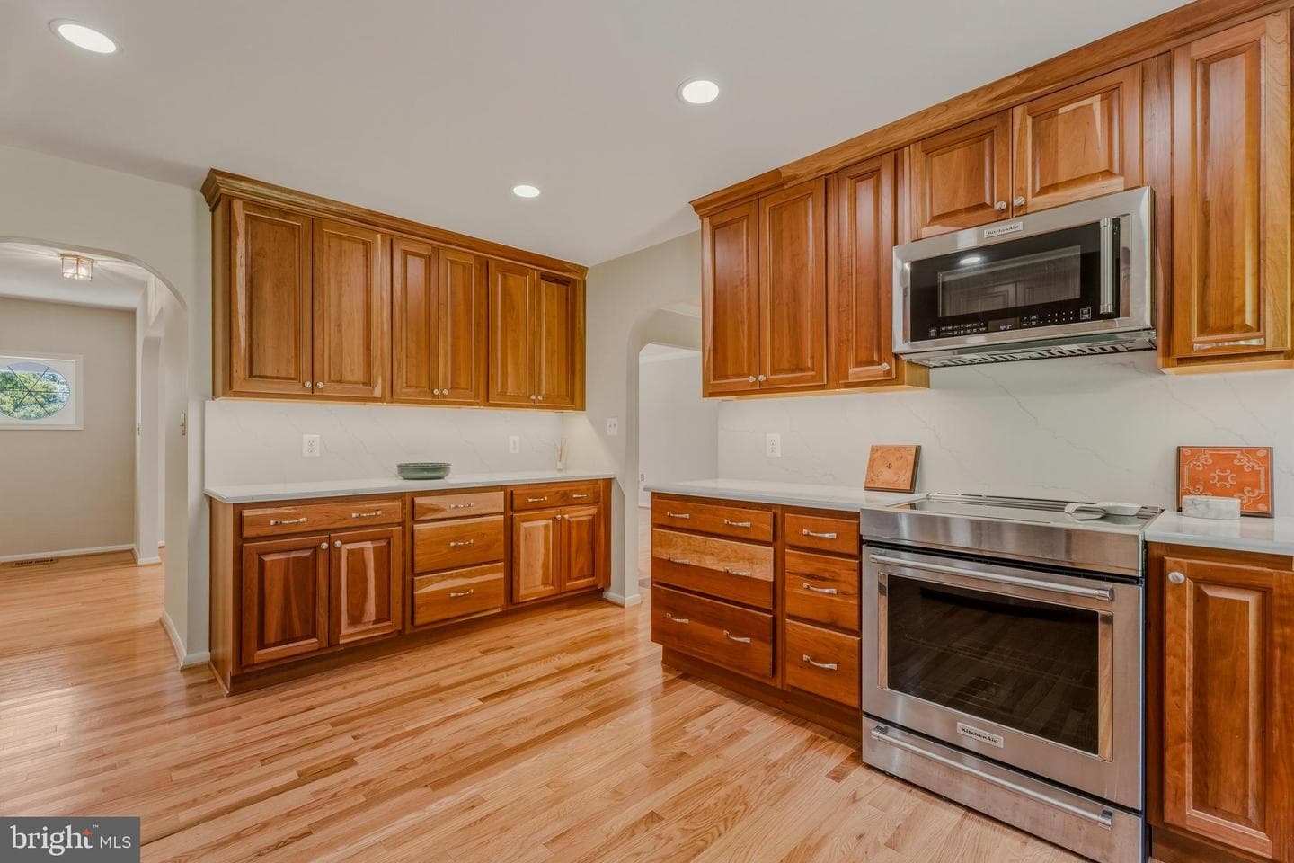 2504 Burgundy Drive photo 19
