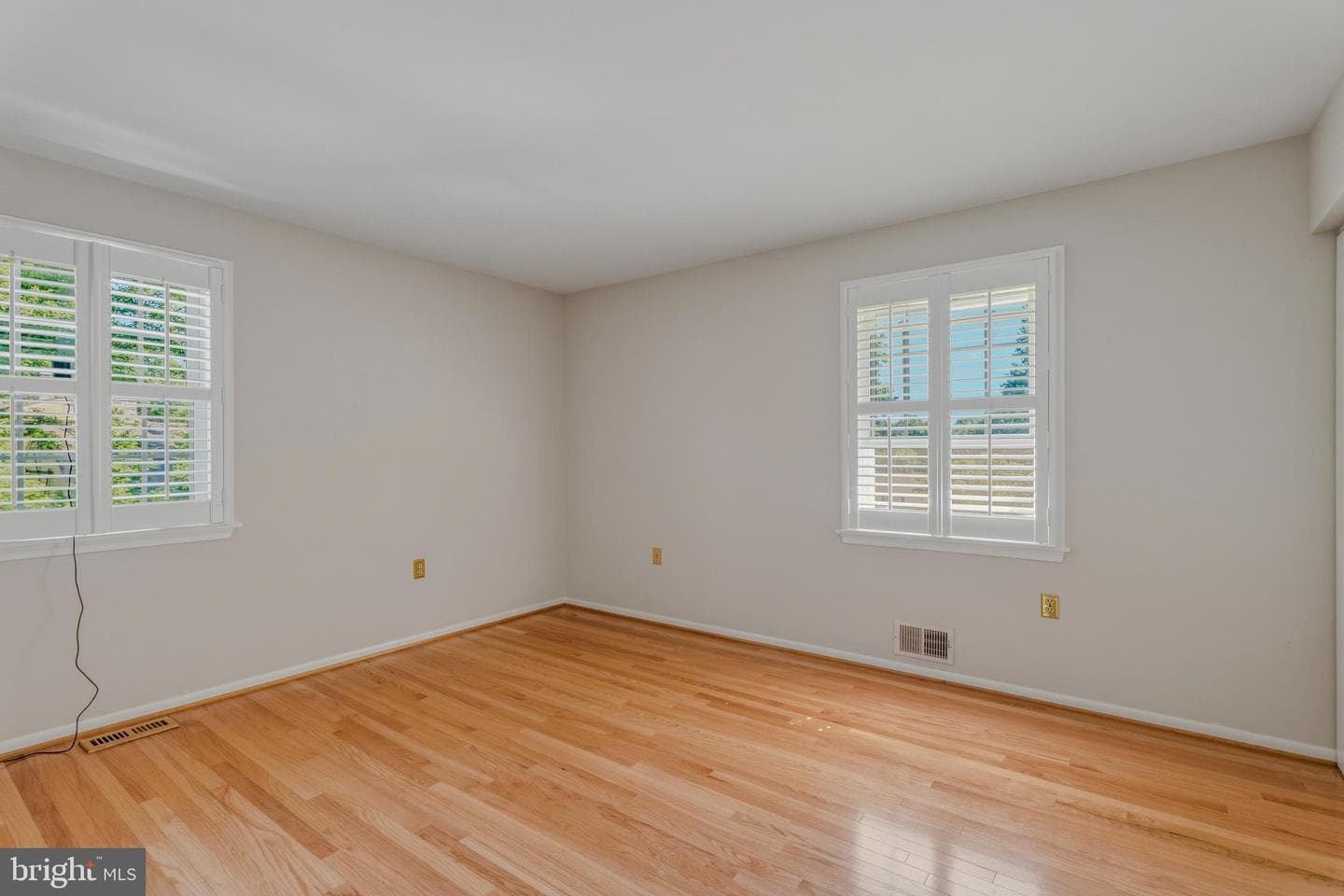 2504 Burgundy Drive photo 42