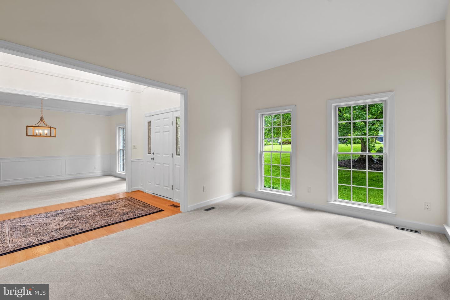 1725 Cannongate Road photo 10