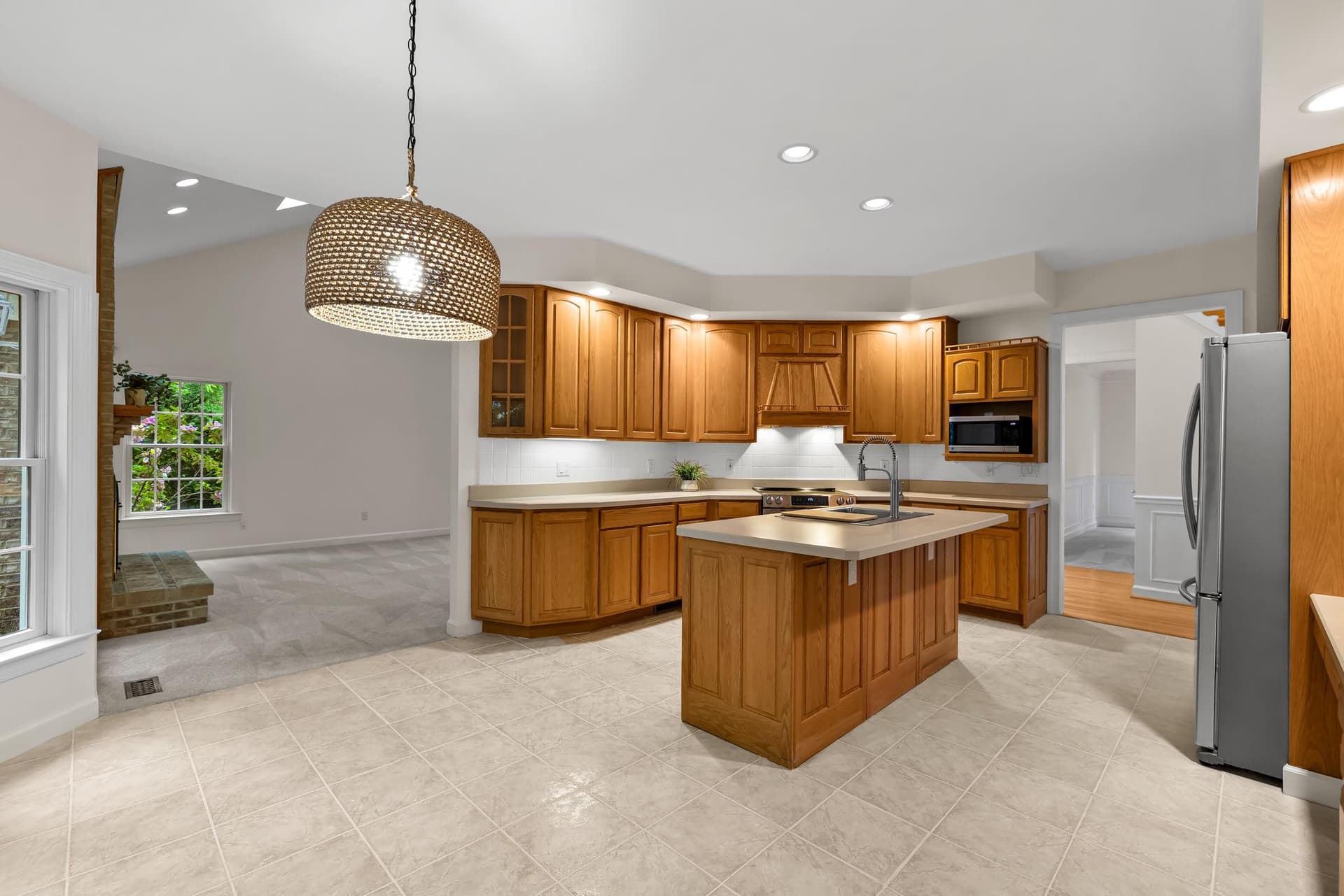 1725 Cannongate Road photo 13
