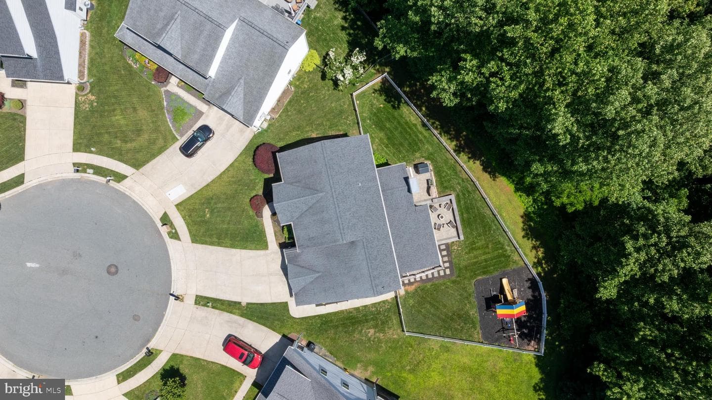 1211 Hickory Brook Court photo 6